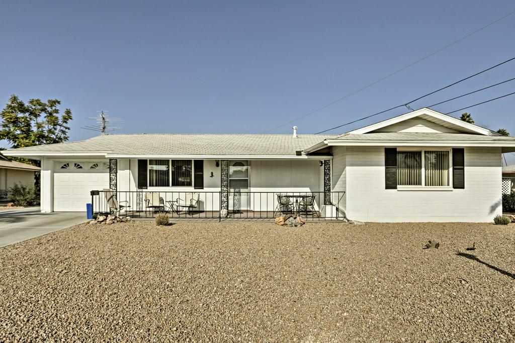 Explore Sun City - Rec Centers, Golf, Hiking And Biking - thumb 0