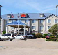 FairBridge Inn  Suites Cleburne - Accommodation Ohio