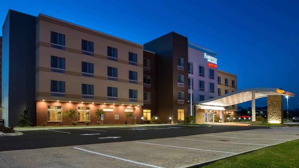 Fairfield Inn & Suites By Marriott Akron Stow - thumb 1