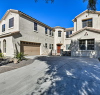 Grand Gilbert Home with Private Pool & Fire Pit! - Accommodation Ohio