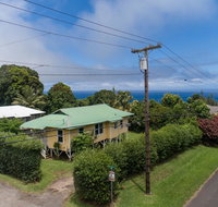 Hale Pikonia in Historic Honokaa Town home - Accommodation Ohio