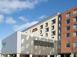 Hampton Inn & Suites Grand Rapids Downtown