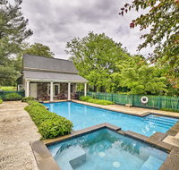 Historic Virginia Wine Country Villa with Pool  Yard - Accommodation Ohio