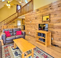 Hocking Hills Hideaway with Hot Tub Fire Pit  Views - Accommodation Ohio