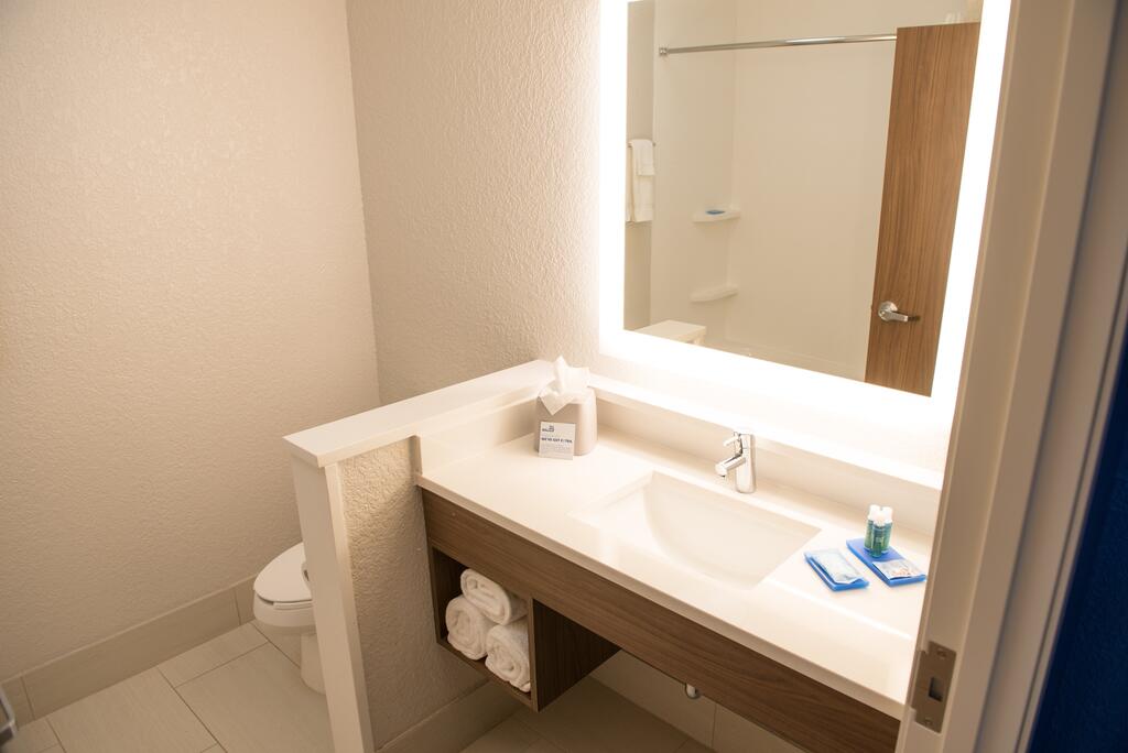 Holiday Inn Express & Suites - Dayton Southwest - thumb 3