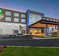 Holiday Inn Express  Suites Gainesville - Lake Lanier Area - Accommodation Ohio