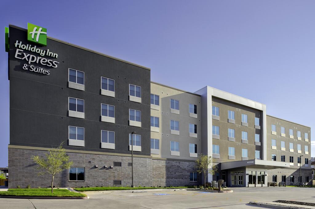 Holiday Inn Express & Suites Lubbock Central - Univ Area - thumb 0