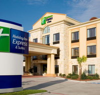 Holiday Inn Express and Suites Beeville - Accommodation Ohio