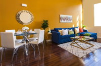 Hollywood Ultimate Suites Accommodation Ohio