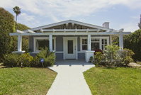 Hollywood's Gated Retreat Accommodation Ohio