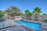 Home in El Paso with BBQ 4 Mi to Sunland Park Accommodation Ohio