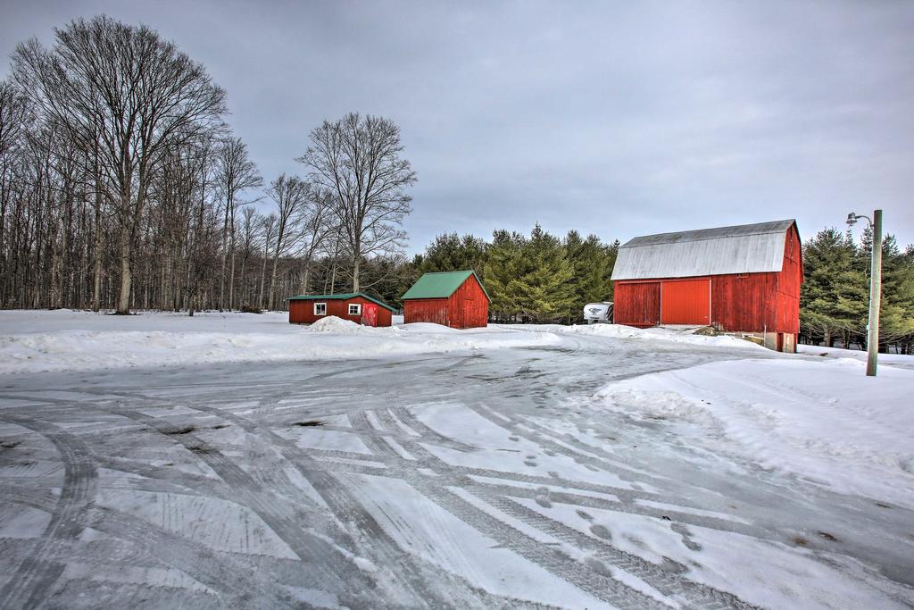 Home Near Manistee River, 10 Mi To Fife Lake! - thumb 2