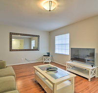 Home w/Enclosed Yard,  15 Mi to Busch Gardens - Accommodation Ohio