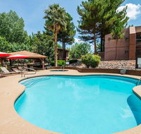 HW125 Highland Woods Modern Studio great amenities - Accommodation Ohio