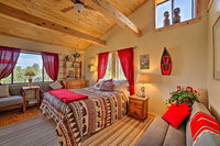 Idyllic Dolores Cabin with Fire Pit and Lake Views Accommodation Ohio