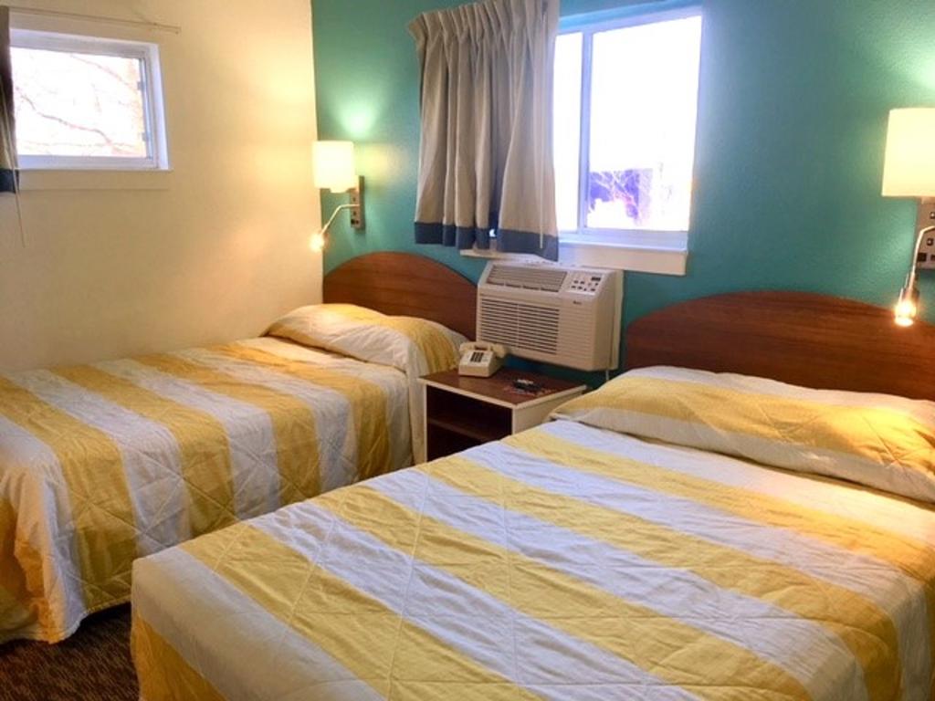 InTown Suites Extended Stay Carrollton TX  West Trinity Mills - thumb 3