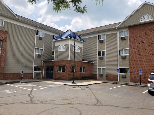 InTown Suites Extended Stay Cincinnati OH - thumb 0