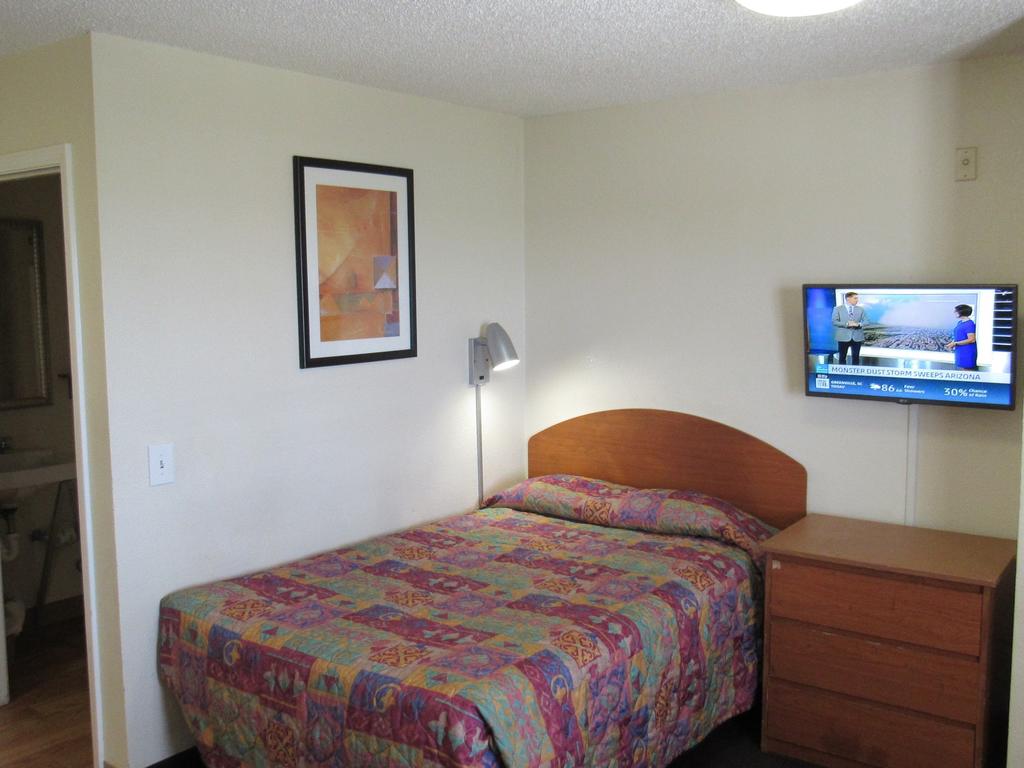 InTown Suites Extended Stay Nashville TN Murfreesboro Pike - thumb 1