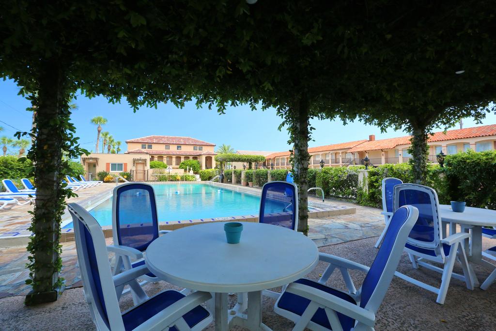 La Fiesta Ocean Inn & Suites - thumb 2