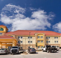 La Quinta by Wyndham Floresville - Accommodation Ohio
