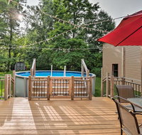 Lakefront Seneca Falls Apartment with Pool Access - Accommodation Ohio