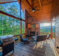 Leatherwood Lodge by Escape to Blue Ridge - Accommodation Ohio