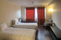 Lovely Double Bed Unit-A11 Accommodation Ohio