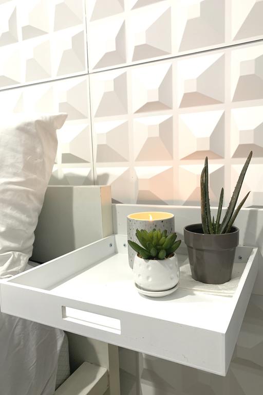 Lower Level Guest Suite With Private Entrance - thumb 3
