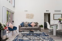 Luxurious Hollywood 2BD Suites Accommodation Ohio