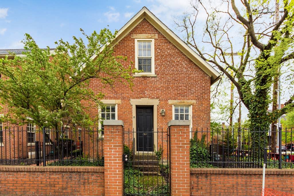 LUXURY COTTAGE IN THE HEART OF COL L FREE PARKING - thumb 3