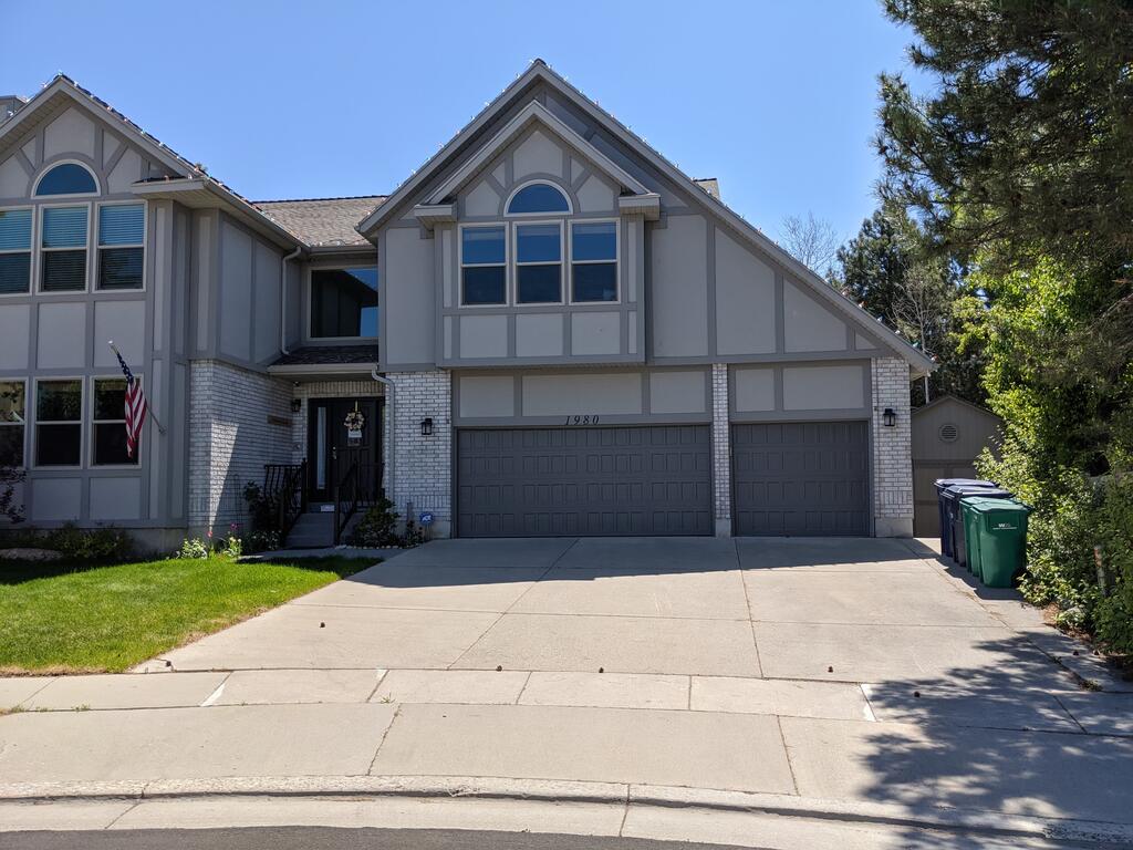 Luxury Home Near World Class Skiing, Biking, Hiking, Fishing, Golf, Hot Tub - thumb 0