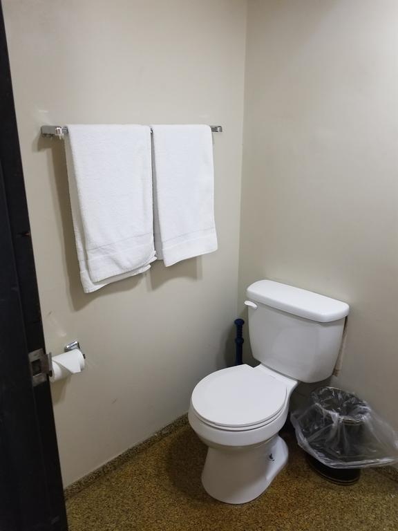 M Star North Canton - Hall Of Fame - thumb 3