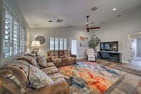 Maricopa Retreat with Private Patio and Community Pool Accommodation Ohio