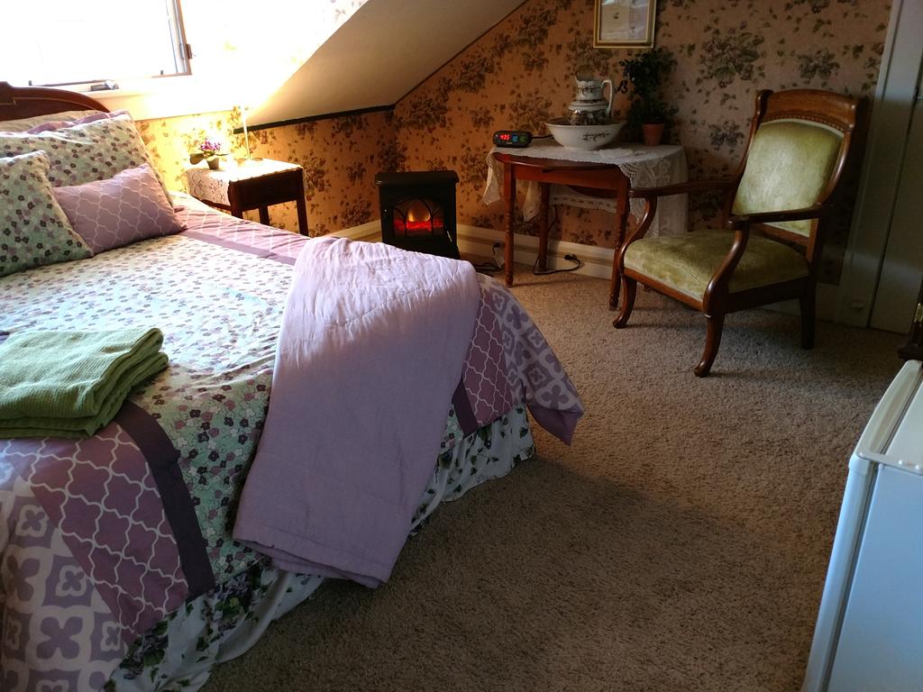 Marshall Inn - thumb 2