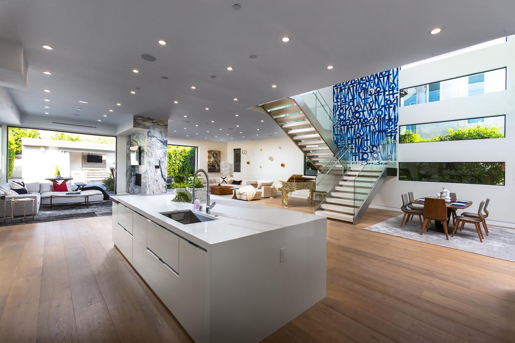 Martel Villa - thumb 1