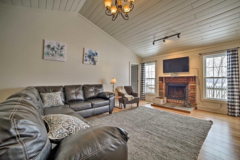 Millersburg Home With Sweeping Views In Amish Area! - thumb 0
