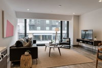 Modern  Spacious 2-Bedroom DTLA Accommodation Ohio