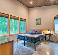 Modern Home - 3 Mi to Fennville 9 Mi to Lake - Accommodation Ohio