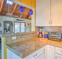 Modern South Whidbey House - Steps to Tidal Flats! - Accommodation Ohio