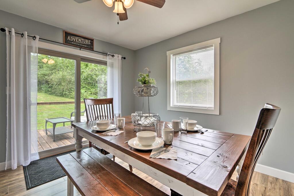Modern Zanesville Home With Deck & Spacious Yard - thumb 2
