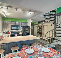 Mountain-View Condo at the Base of Alyeska Resort - Accommodation Ohio