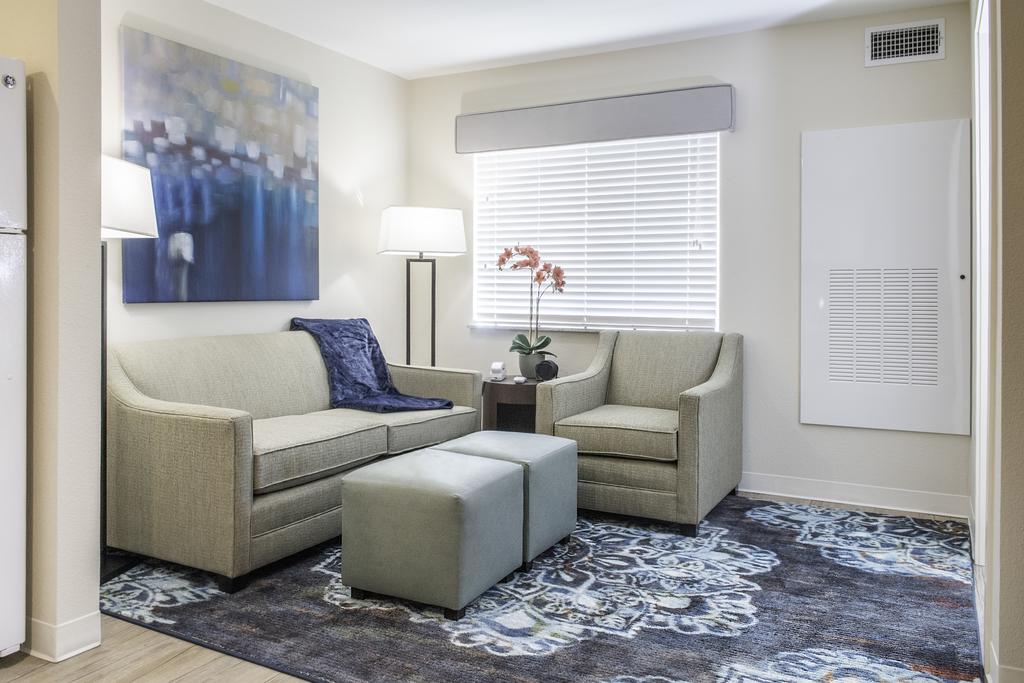 Oakwood Waterwalk Dallas-Richardson - thumb 3