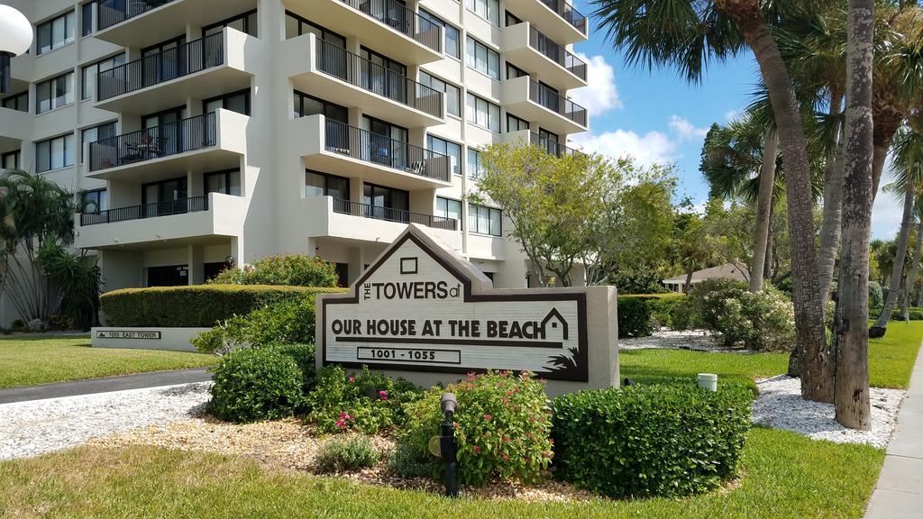 Our House At The Beach E-203 Sleeps 6, Pool View - thumb 1