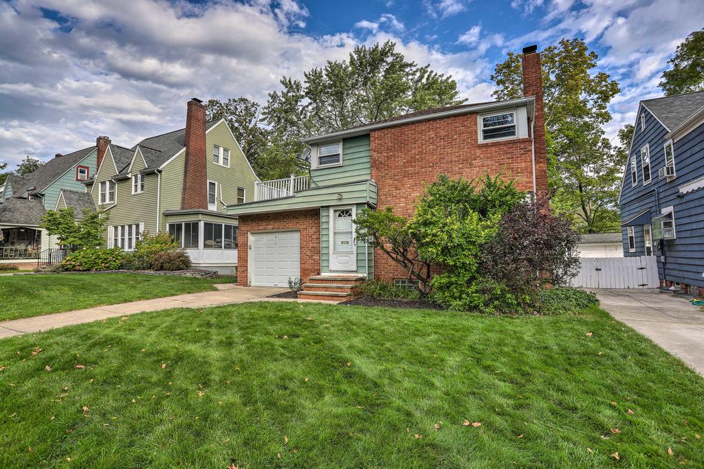 Pet-Friendly Home Less Than 8Mi To Downtown Cleveland! - thumb 0