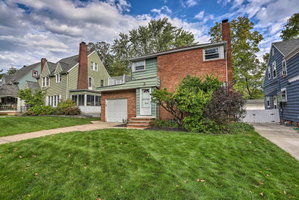 Pet-Friendly Home Less Than 8Mi To Downtown Cleveland!