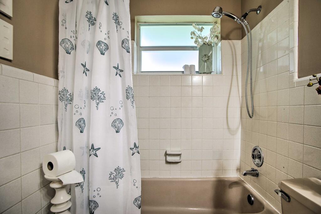 Private Coastal Respite Near Deerfield Beach! - thumb 2