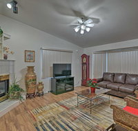 Quaint Ranch Home with Yard in Midtown Anchorage! - Accommodation Ohio