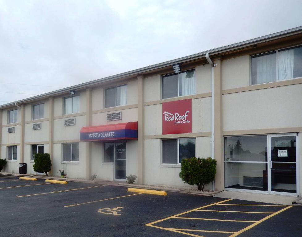 Red Roof Inn & Suites Wapakoneta - thumb 3