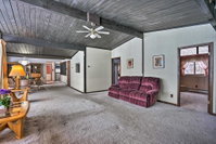 Retro Retreat with Private Dock on Crooked Lake Accommodation Ohio