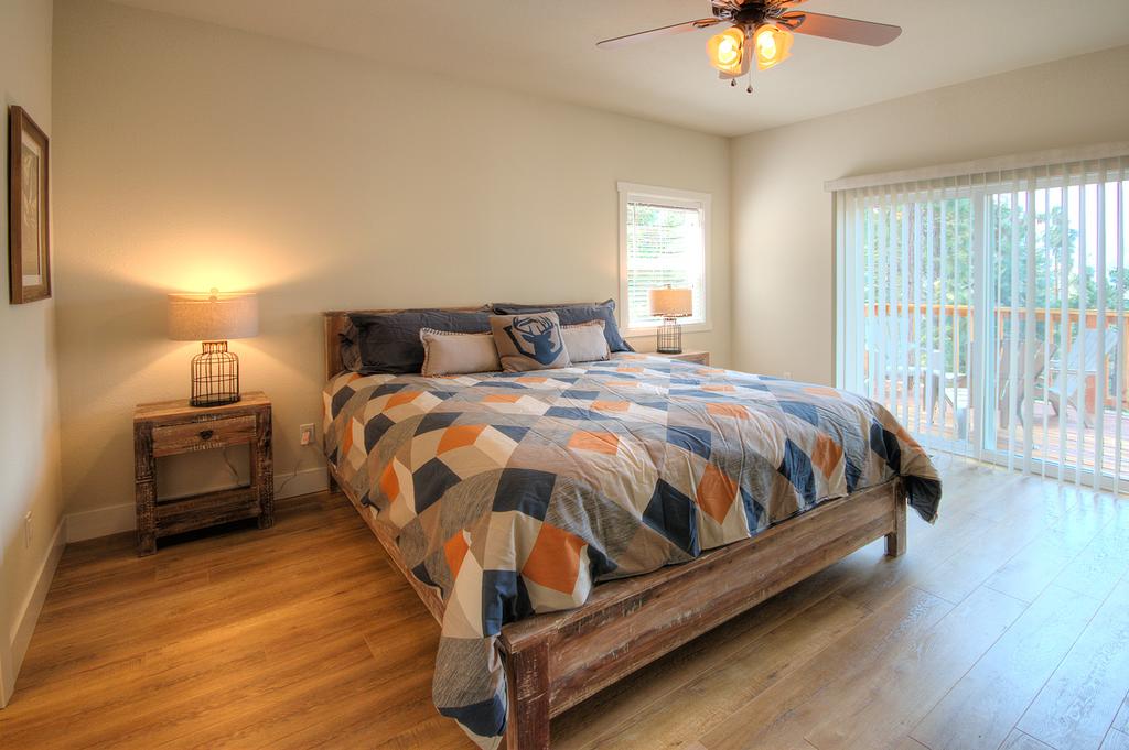 River Rock - 3BR/2BA + Loft - thumb 2